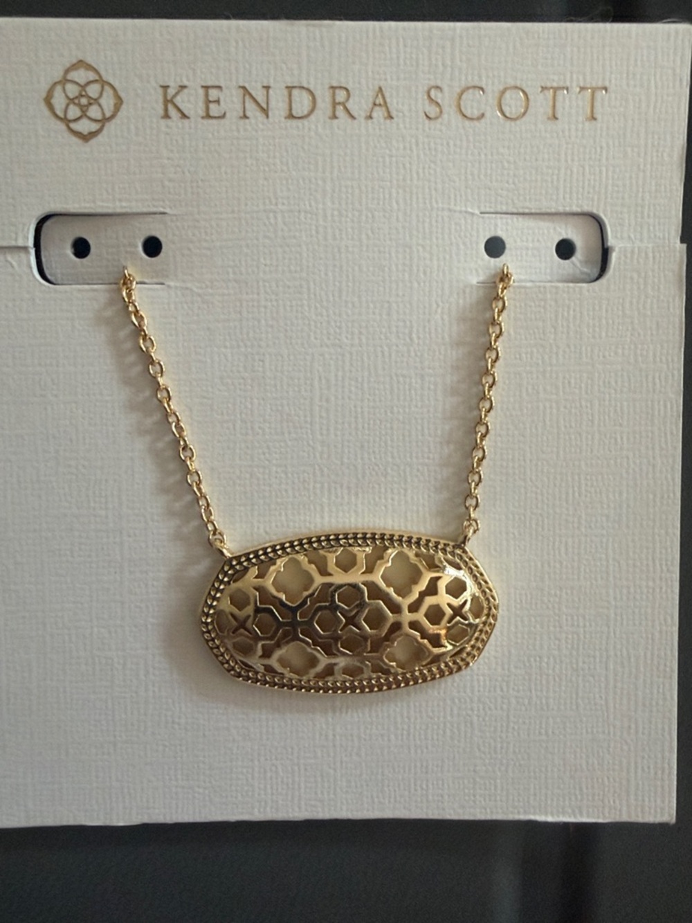 NWT Kendra Scott dollie gold necklace